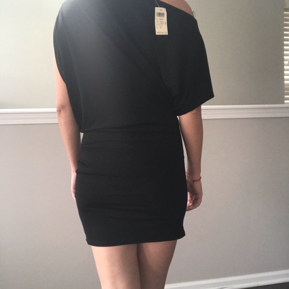 Arden B cover up - Picture 4 of 4